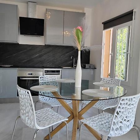 בנאלמדנה Apartamento La Torre,200M Hasta La Playa מראה חיצוני תמונה