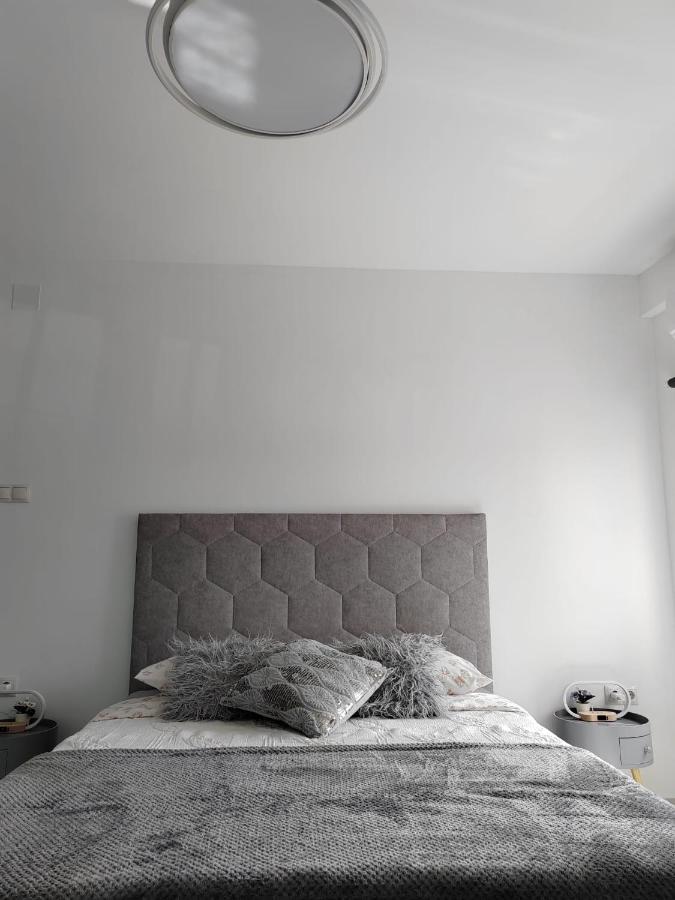 בנאלמדנה Apartamento La Torre,200M Hasta La Playa מראה חיצוני תמונה
