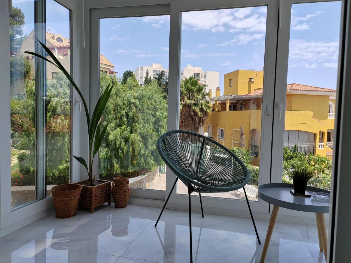 בנאלמדנה Apartamento La Torre,200M Hasta La Playa מראה חיצוני תמונה