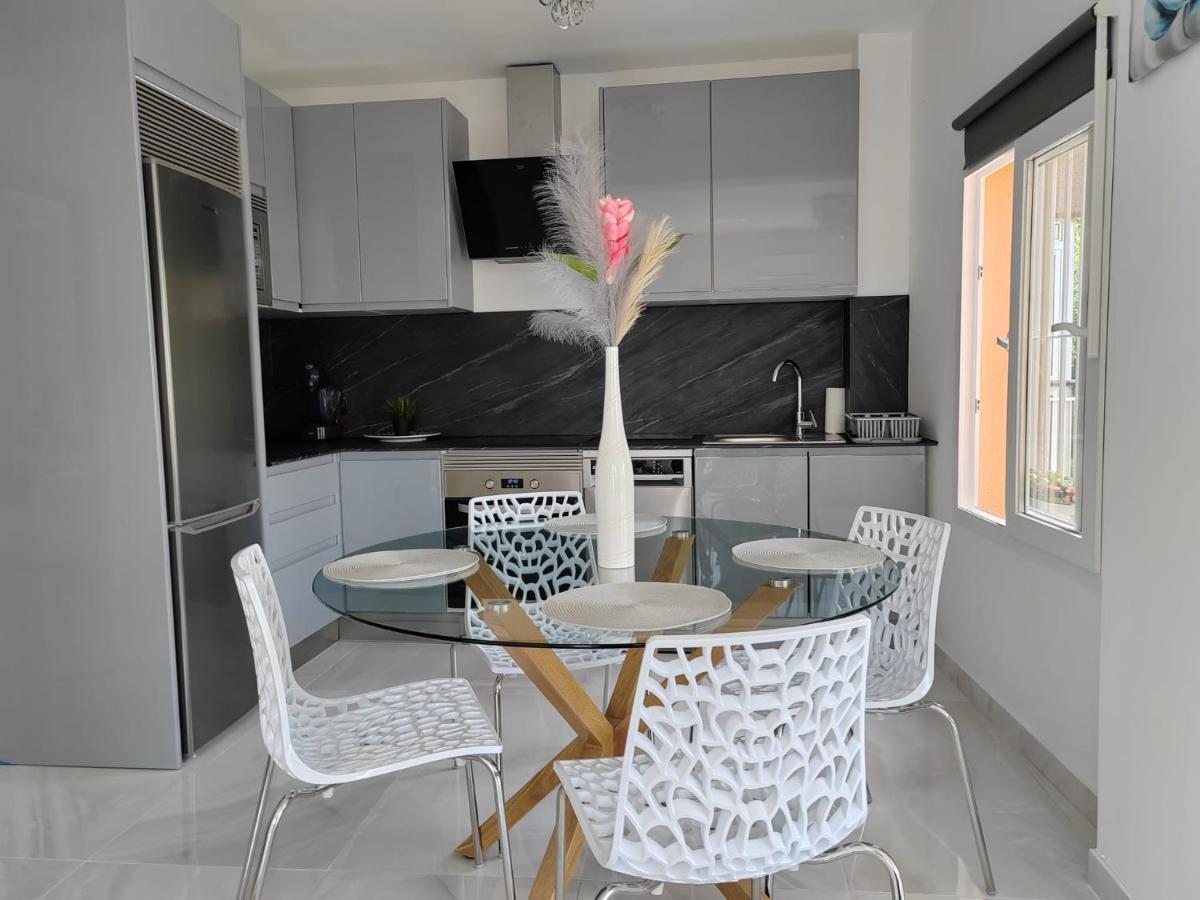 בנאלמדנה Apartamento La Torre,200M Hasta La Playa מראה חיצוני תמונה